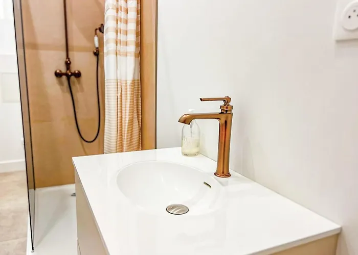 Apartament Hyacinthe - Elevator Wifi - By Tgb